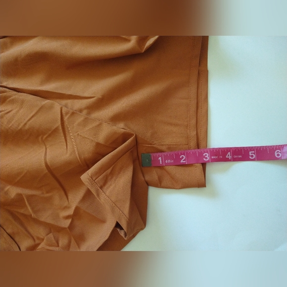 Tremaker Women Red Brown Running Shorts Size M Lined Small Pocket Elastic Waist - Picture 8 of 9